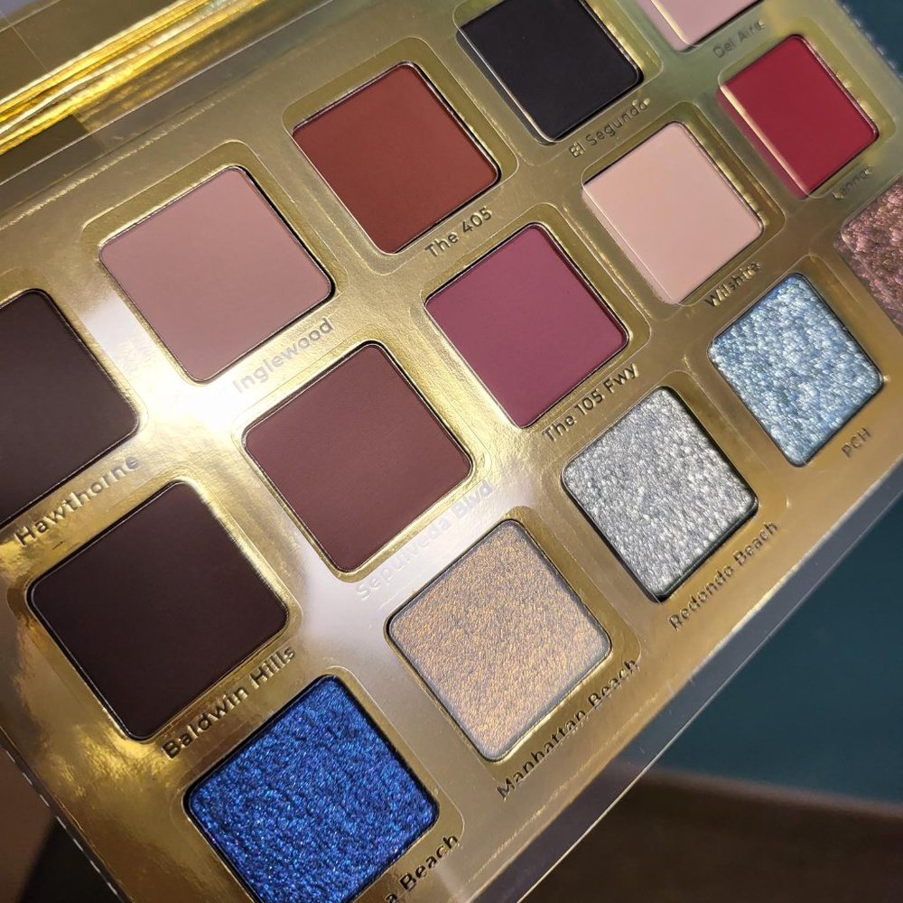 Adept Cosmetics La Cienaga Eyeshadow Palette - Brand NEW - Picture 2 of 7